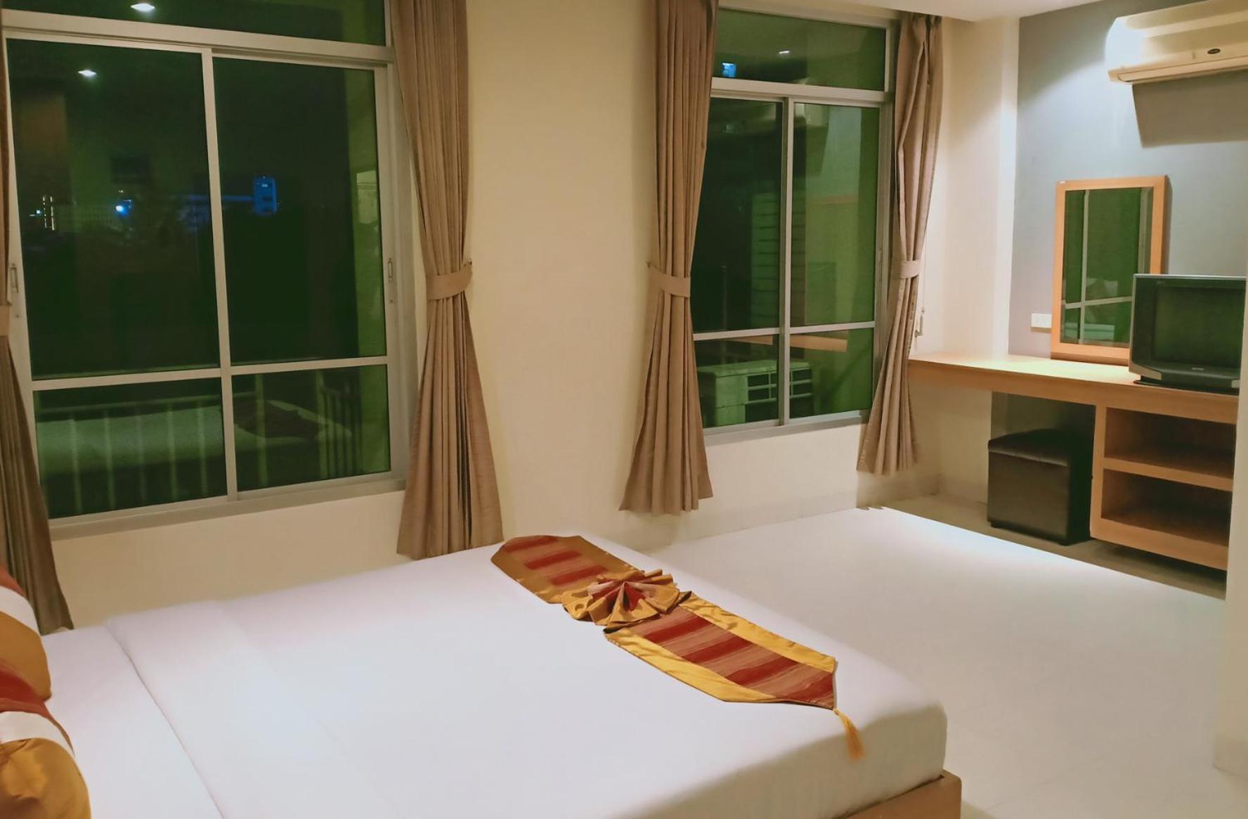 Sena House Hotell Bangkok Exteriör bild
