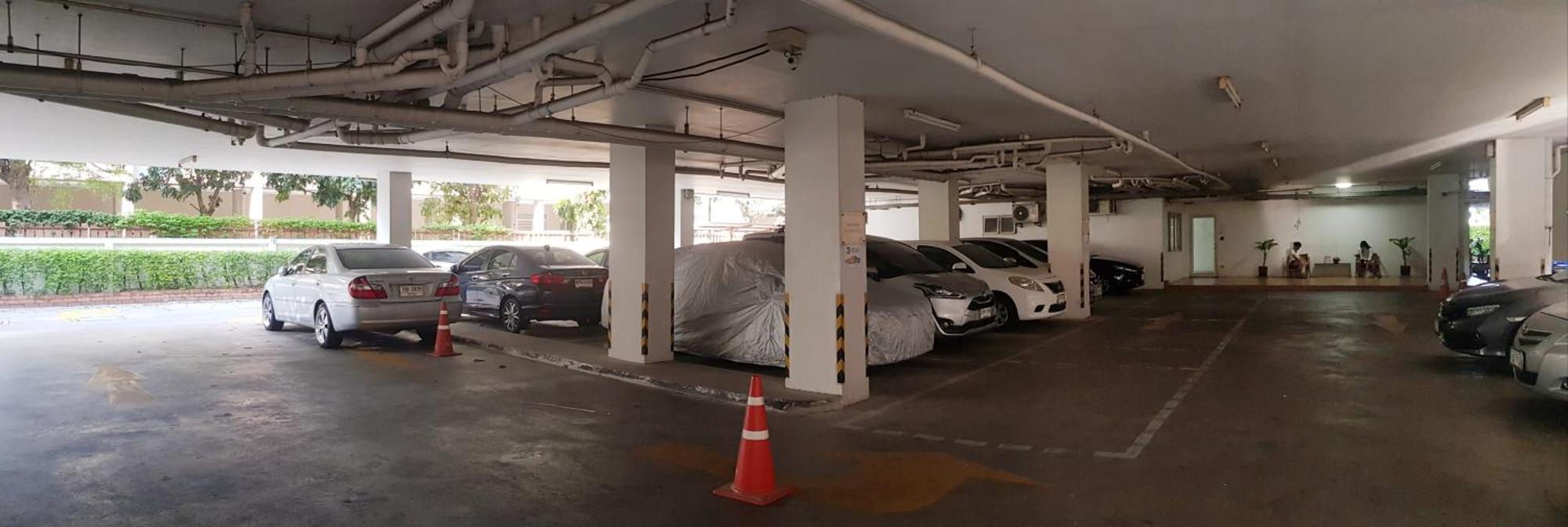 Sena House Hotell Bangkok Exteriör bild